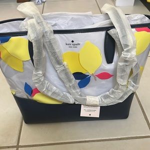 Kate Spade New York Ash See Through Lemon Zest,Large
